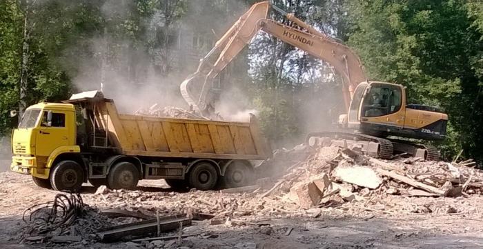 Вывоз бетонного боя и ЖБИ отходов в Камне-на-Оби от ПроМусор, цена от 2741 руб., утилизация и переработка