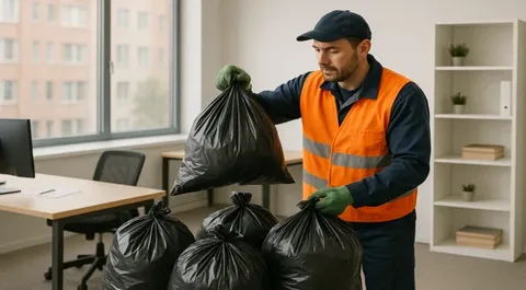 Уборка и вывоз мусора после мероприятий в Камне-на-Оби в октябре